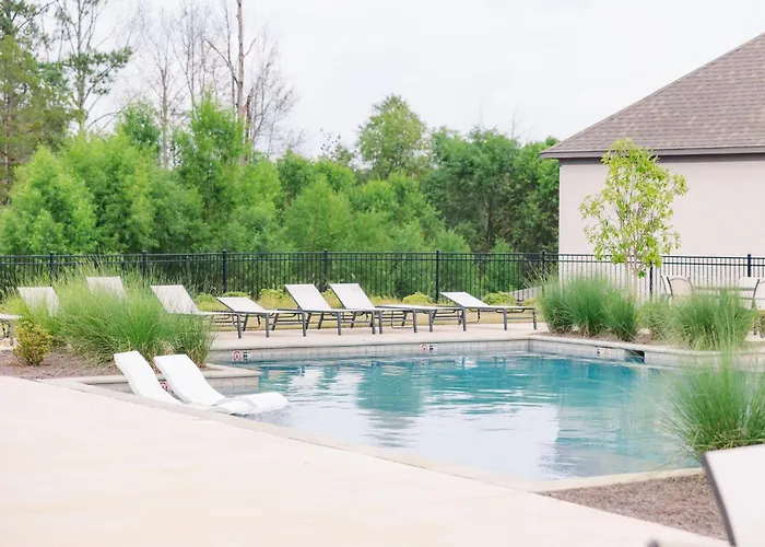 The Oxford Edit Chic 3Br, All En Suites Pool